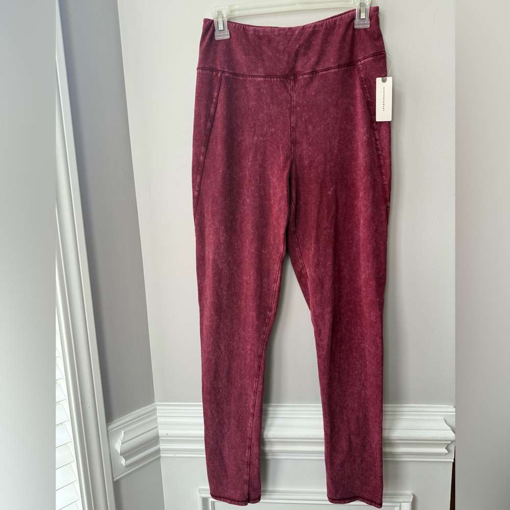 NWT Anthropologie Women’s Leggings Wine Size M